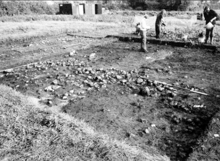 Unearthing the past at the ballyclan dig