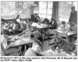 Pictured in 1971 is the new school's first Principal, Mr R Maxwell and his P6/P7 class. US21-741SP