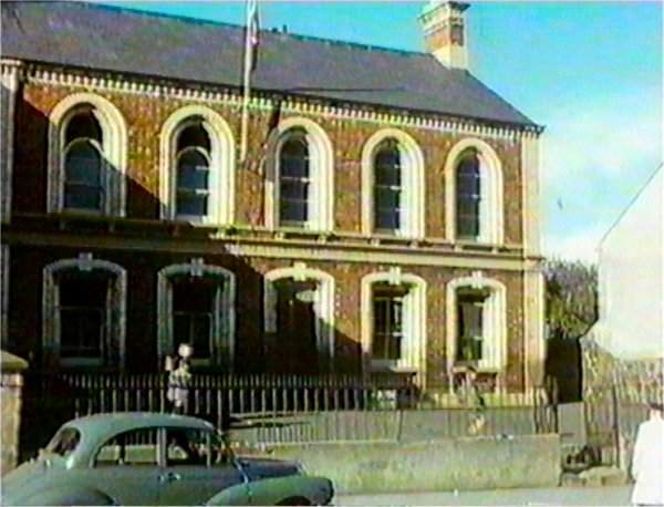 Raggety Bap School Longstone St