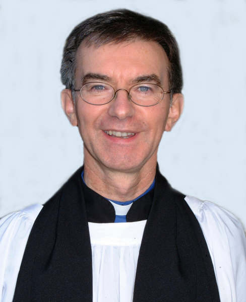 Revd Warren Russell