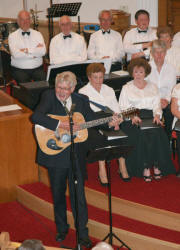 Noel McMaster of Bakerloo Junction pictured singing his new song ‘Lisburn Town’. 