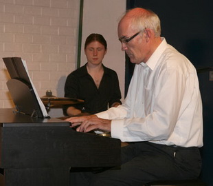 Richard Irvine on piano and Philip McKibben on percussion.