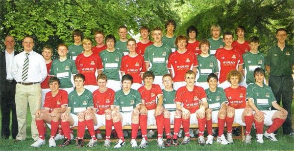 The Friends' School Boys' Hockey Club with their playing kits sponsored by McCreedy Architects for their forthcoming tour to Canada. US2509-509cd