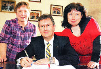 Diane Joss and Susan Kyle, part of a group campaigning for better play facilities for disabled children in Lisburn, meeting with Lagan Valley MP Jeffrey Donaldson who has offered his support.
	