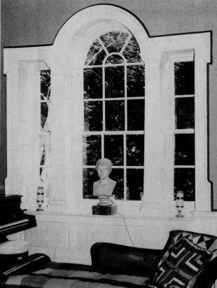 Fig. 4. The north facing Venetian window in the sitting room. (Photograph Ivan Strahan).
