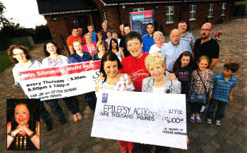 Morina Clarke from Epilepsy Action NI with Jill Ellis (Slimming World Consultant), Kerry Huddleston and Caroline's family and friends at the cheque presentation. INSET Caroline Humpherson. US27800JC